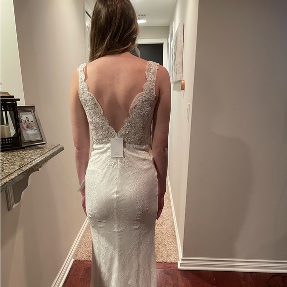 Lulu’s Wedding- Lace Mermaid Wedding Dress - Picture 4 of 10